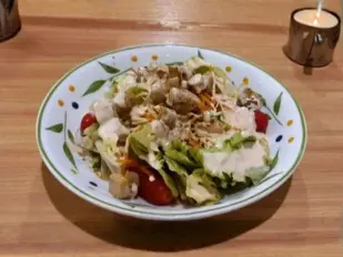チキンのサラダ